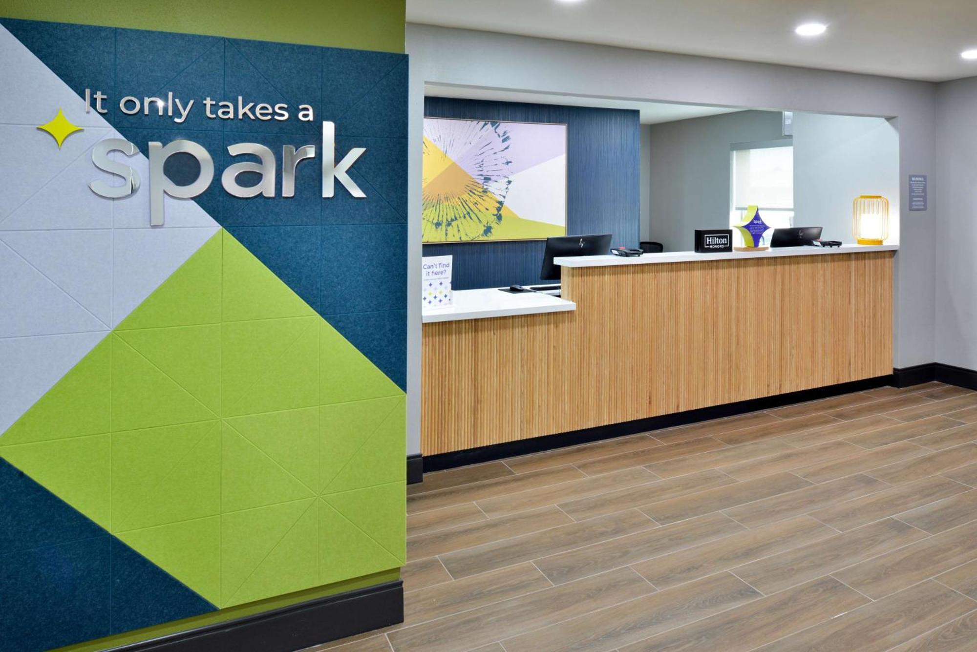 Spark By Hilton Dallas Market Center Extérieur photo
